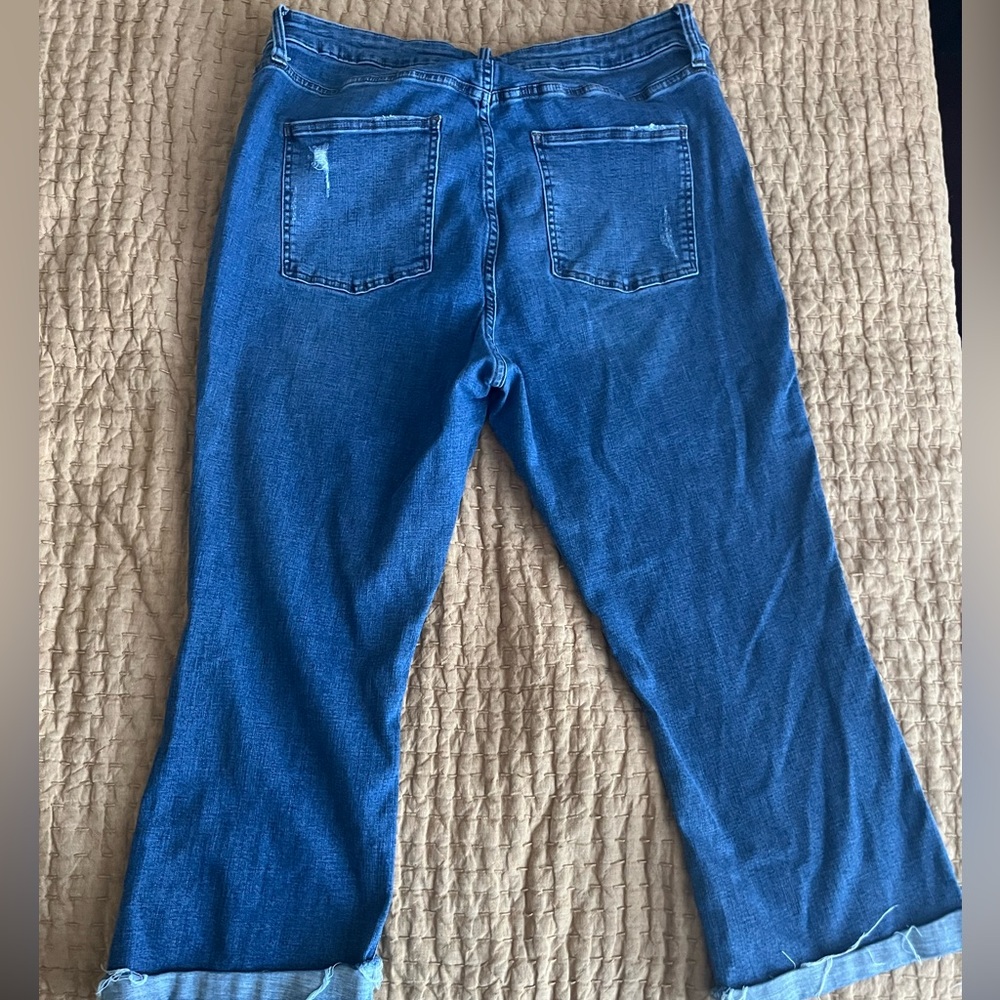 Pistola Jeans Crop Raw Edge 20W